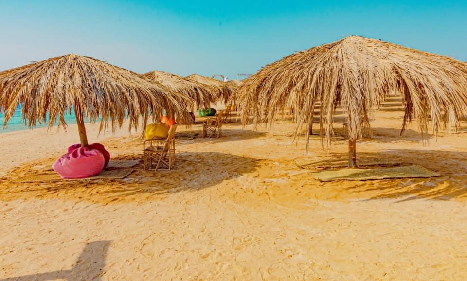 Magawish Island hurghada boat trips with Lunch & Transfers