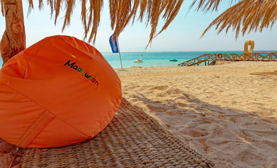 Magawish Island hurghada boat trips with Lunch & Transfers