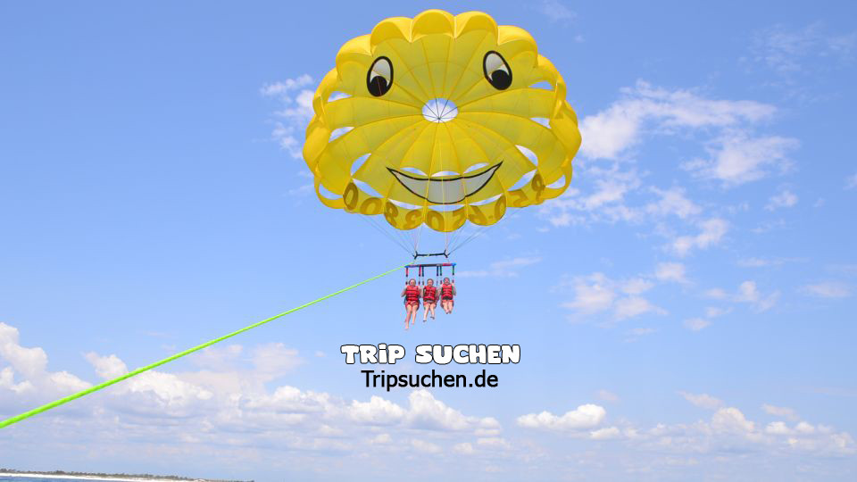 Hurghada Parasailing Tour